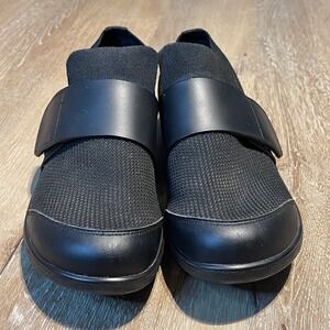 Alegria TRAC Women‎ Black Slip On Sneakers Mesh Fabric Upper Hook Loop Size 41